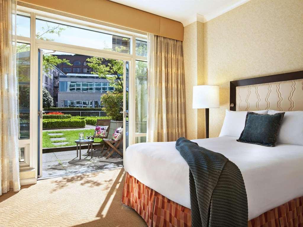 Fairmont Waterfront Hotel Vancouver Phòng bức ảnh