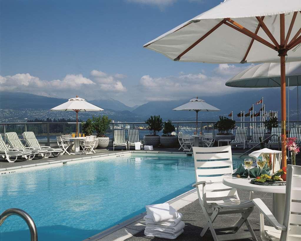 Fairmont Waterfront Hotel Vancouver Tiện nghi bức ảnh The pool at the Hotel Alexandra